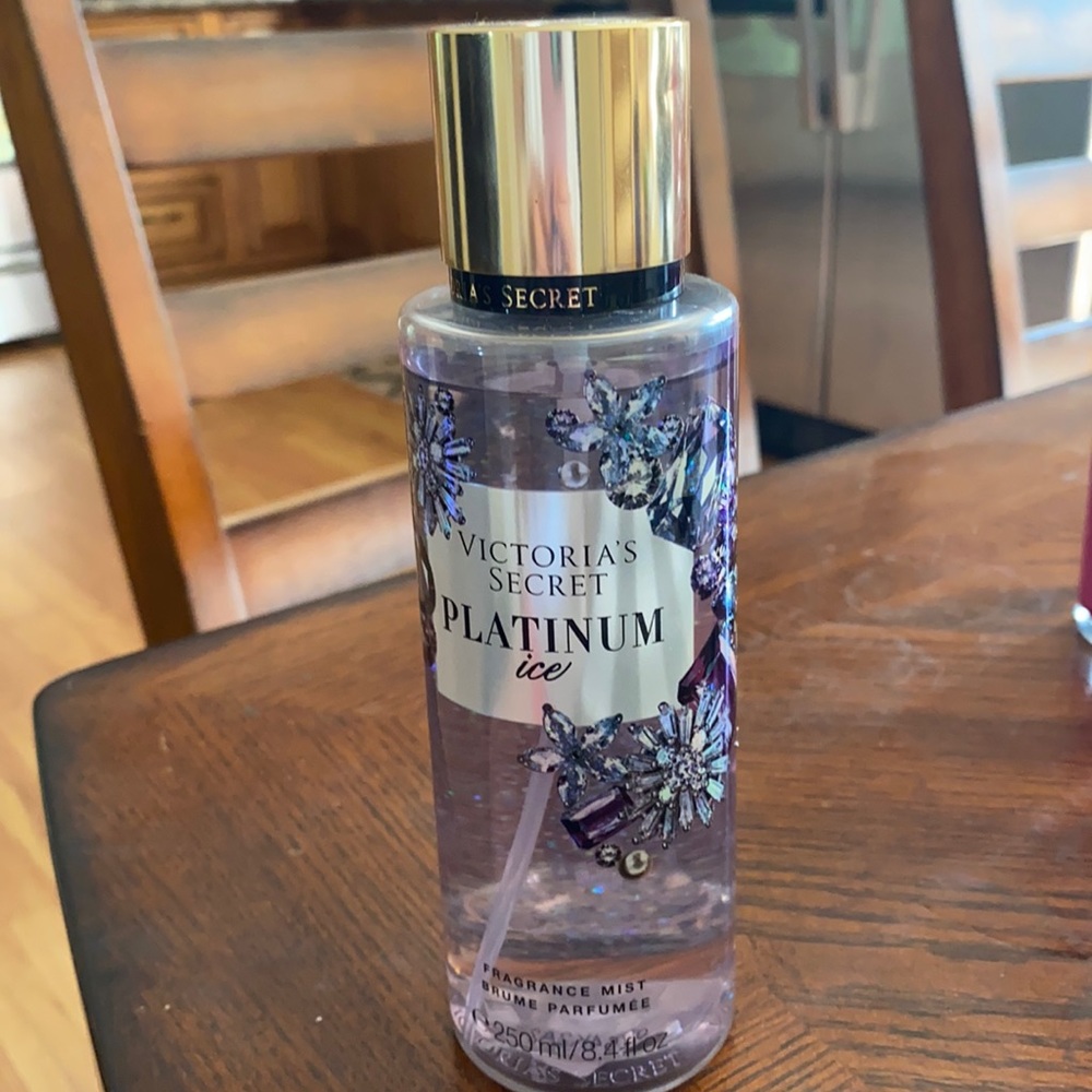 Vs Platinum Ice
